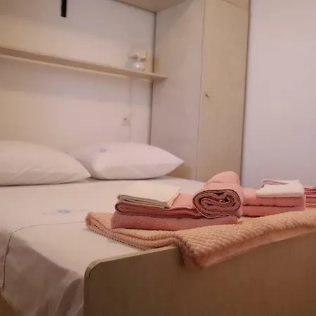 公寓 Apartman Niki *