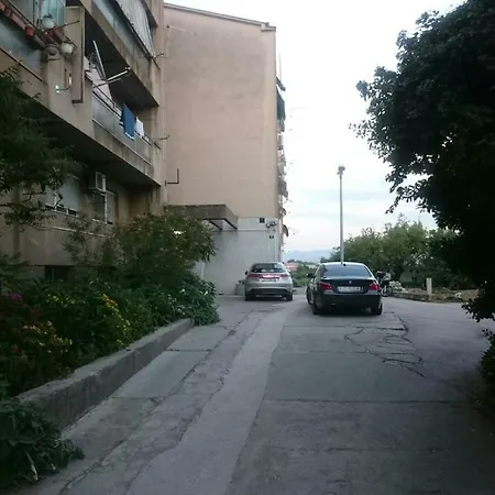 Apartment Apartman Niki *